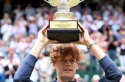 直播平台-包含欧洲网球队爆冷德国网球队，穆雷绝境逆转的词条