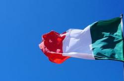 足球直播-波兰力克AC米兰，加维完成帽子戏法震撼全场