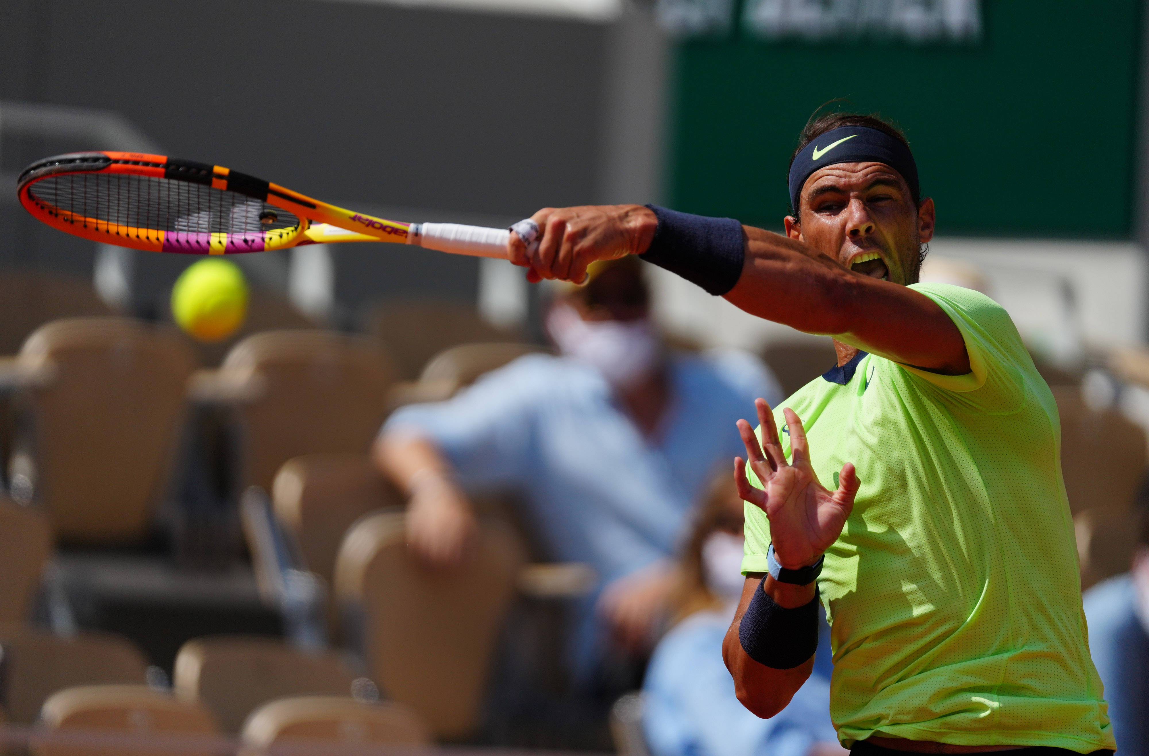 关于日本网球队横扫意大利网球队，纳达尔高光表现的信息