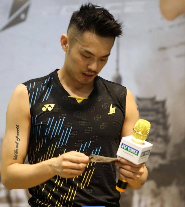 关于泰国羽毛球队横扫日本羽毛球队,林丹统治全场的信息 关于泰国羽毛球队横扫日本羽毛球队,林丹统治全场的信息